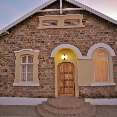 Schuetzenhaus Guesthouse Keetmanshoop Dış mekan fotoğraf