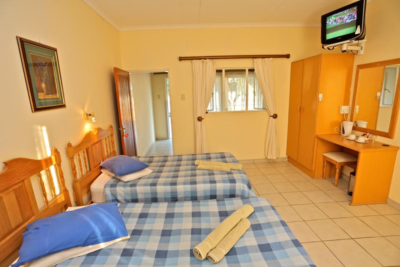 Schuetzenhaus Guesthouse Keetmanshoop Dış mekan fotoğraf