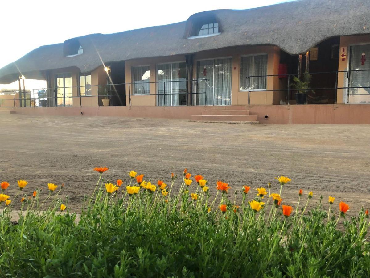 Schuetzenhaus Guesthouse Keetmanshoop Dış mekan fotoğraf