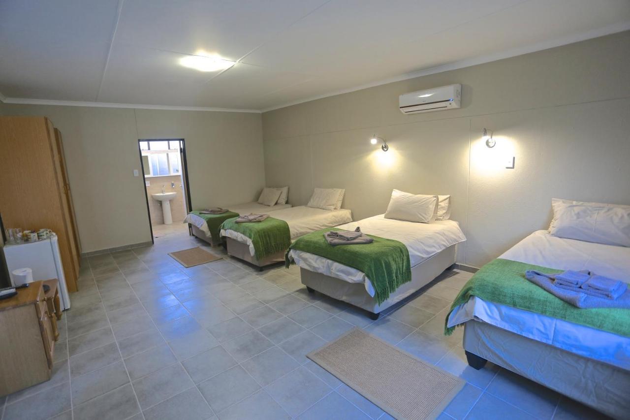 Schuetzenhaus Guesthouse Keetmanshoop Dış mekan fotoğraf
