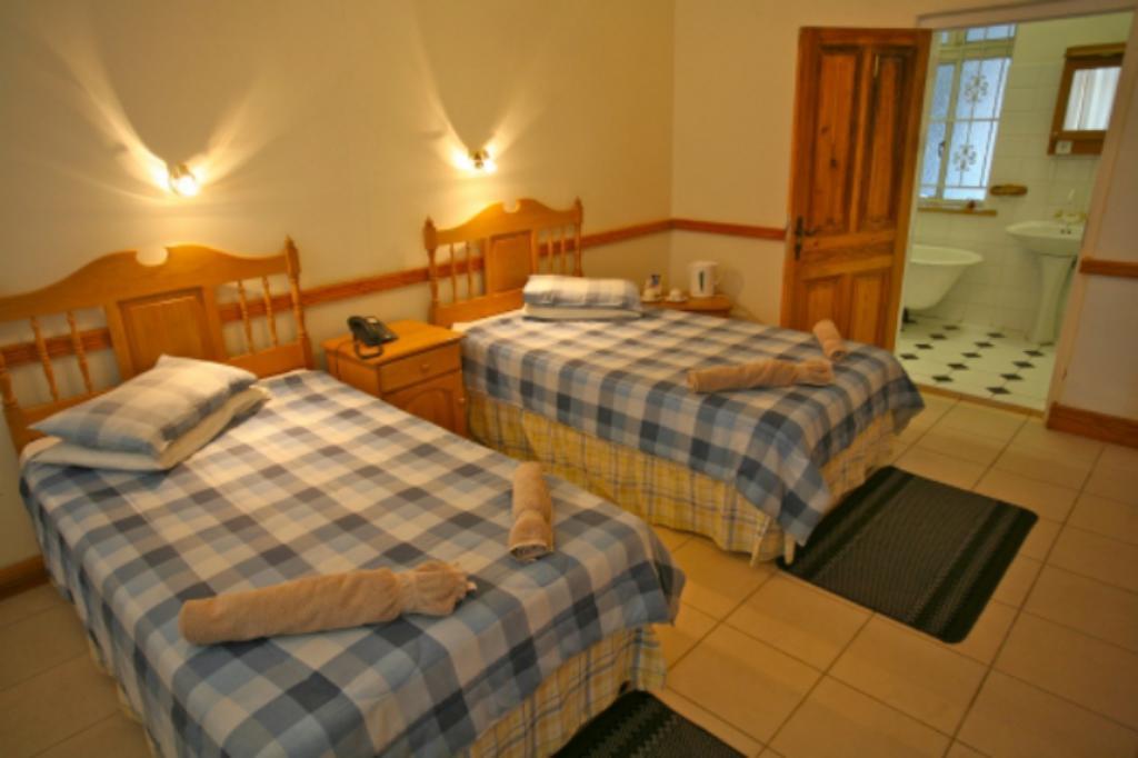 Schuetzenhaus Guesthouse Keetmanshoop Dış mekan fotoğraf